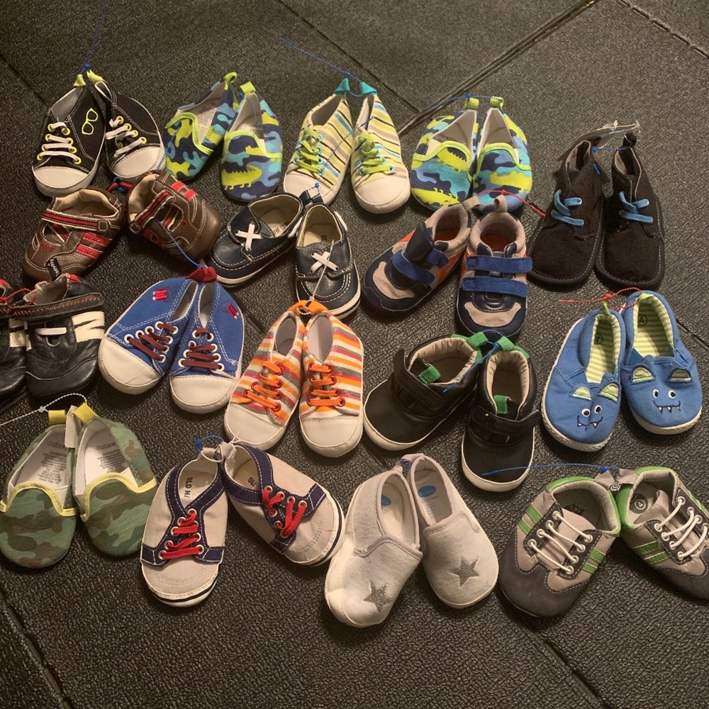 17 pair of Boys bundle of infant shoes